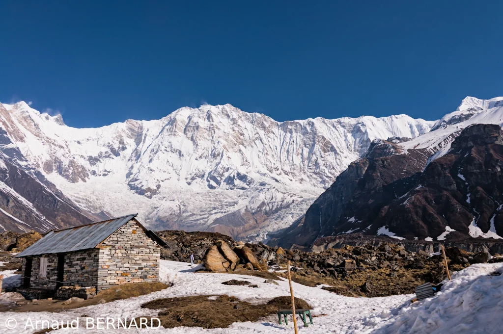 Vue l'Annapurna 1 à 8091 mètres d'altitude