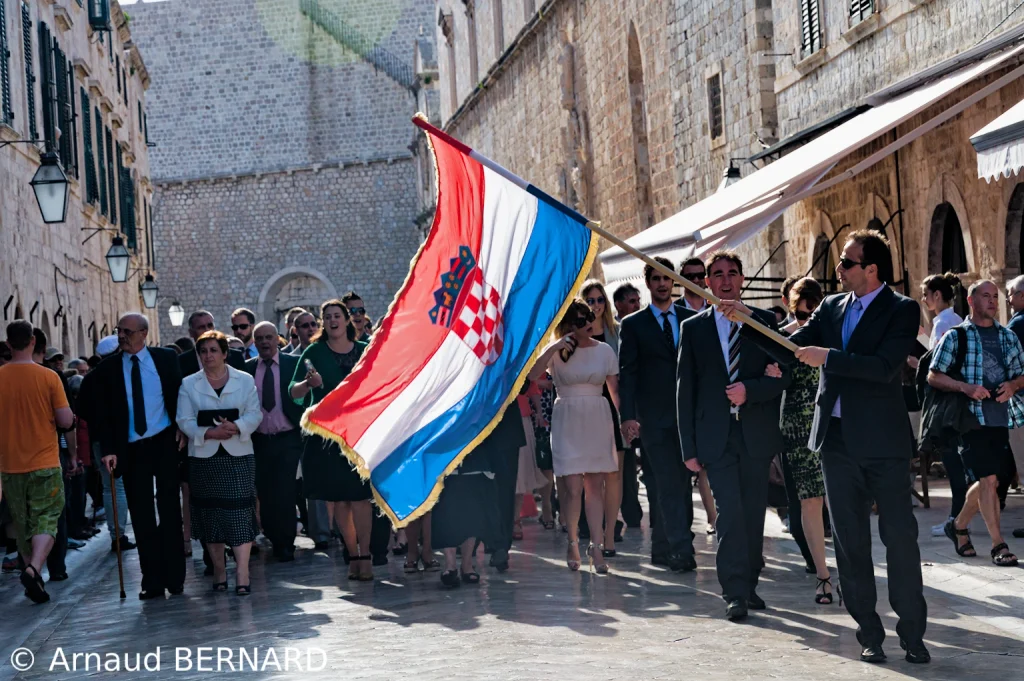 Rassemblement dans le centre de Dubrovnik