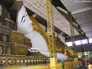 Le grand Bouddha couché de Kyaukhtatgyi